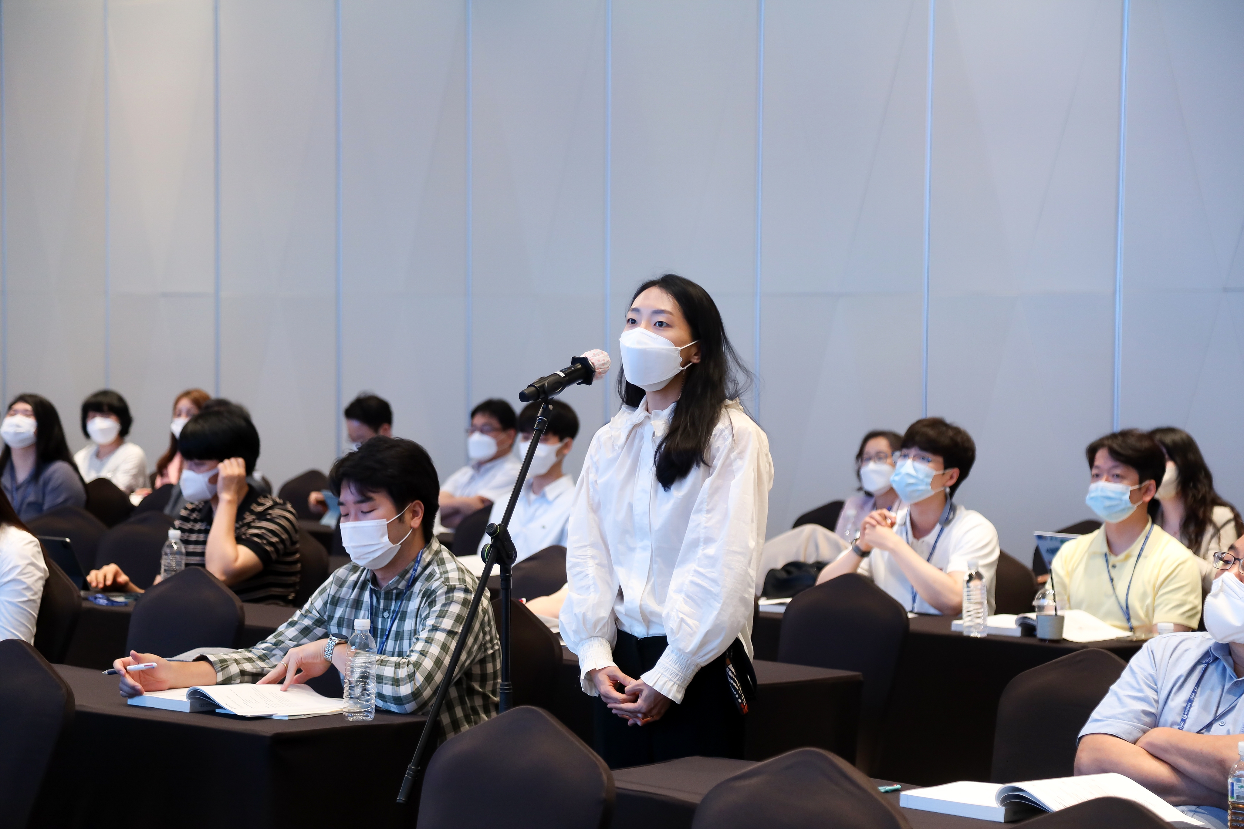 학술대회 이미지